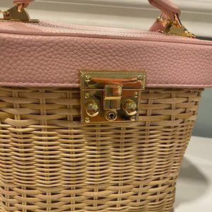 Tommy Bahama Pink basket Purse
